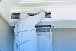 美的中央空調清洗